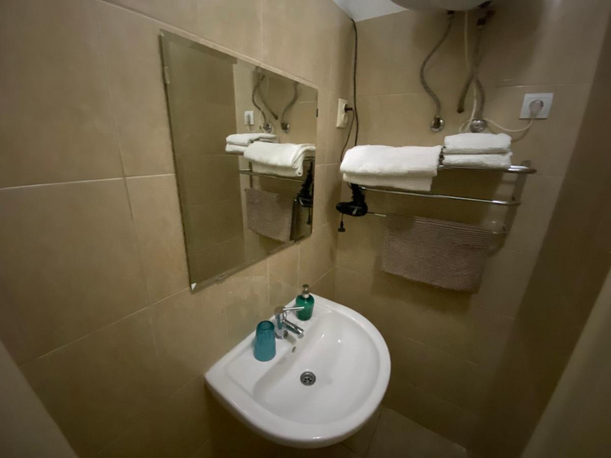 Monolit Budapest Center Guesthouse Ngoại thất bức ảnh