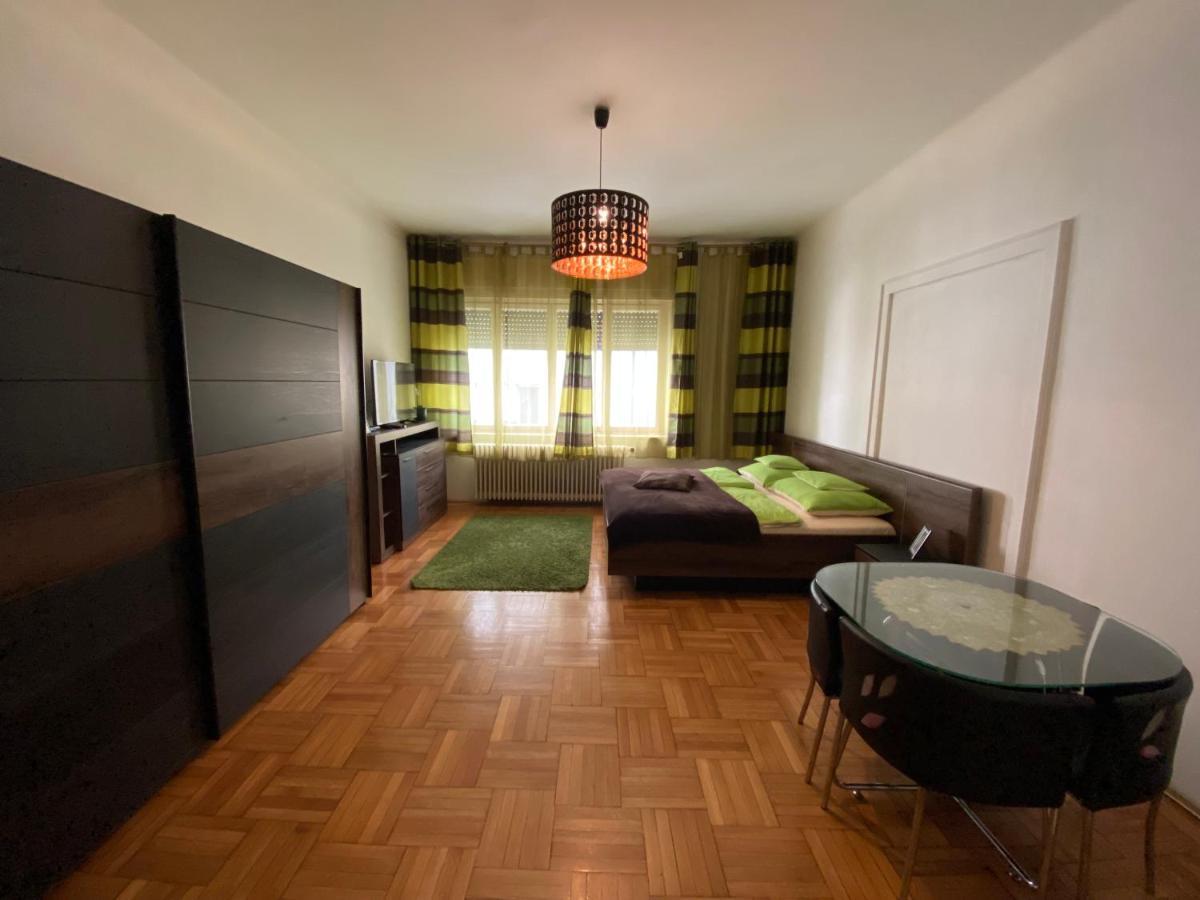 Monolit Budapest Center Guesthouse Ngoại thất bức ảnh