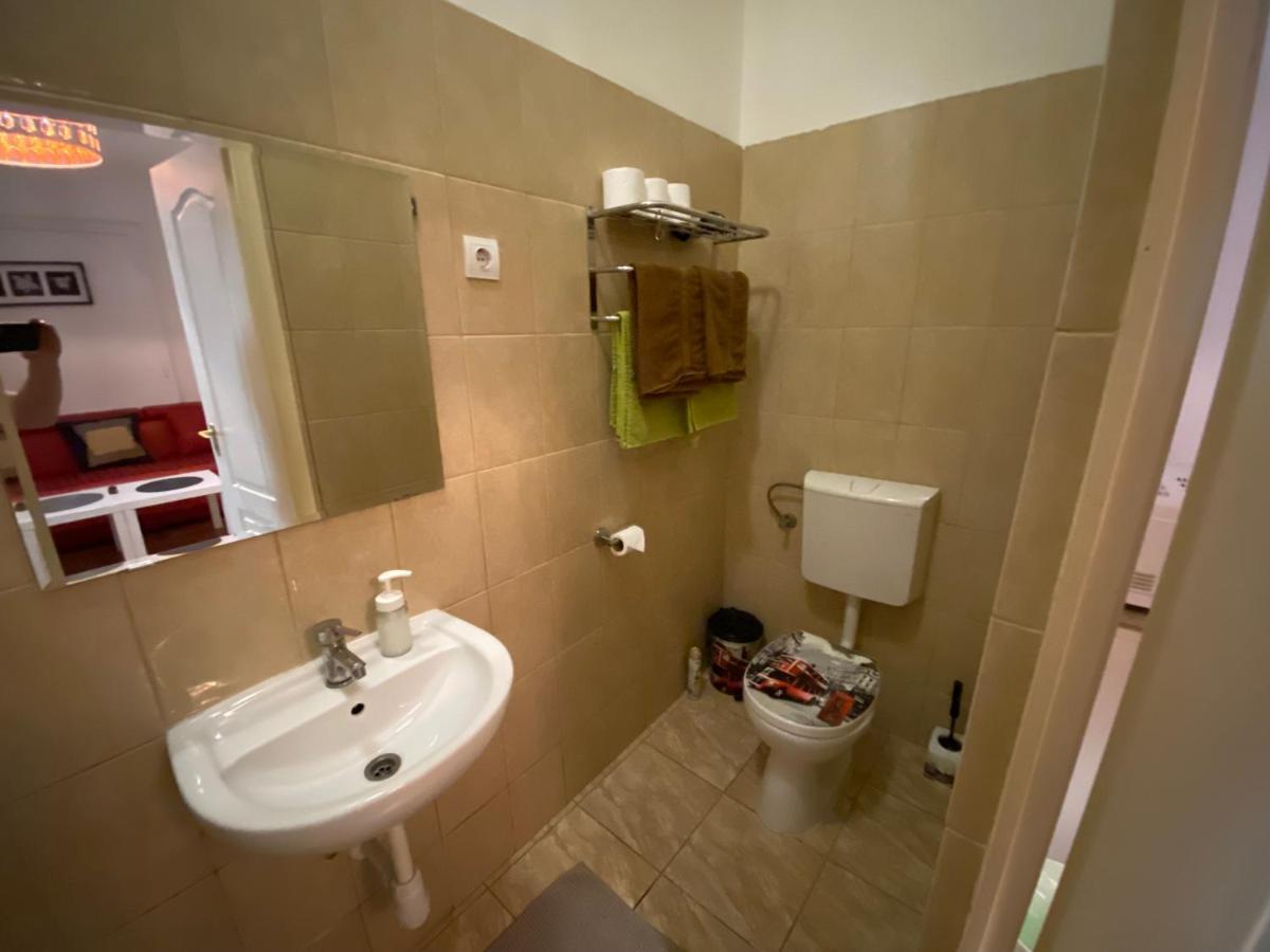 Monolit Budapest Center Guesthouse Ngoại thất bức ảnh