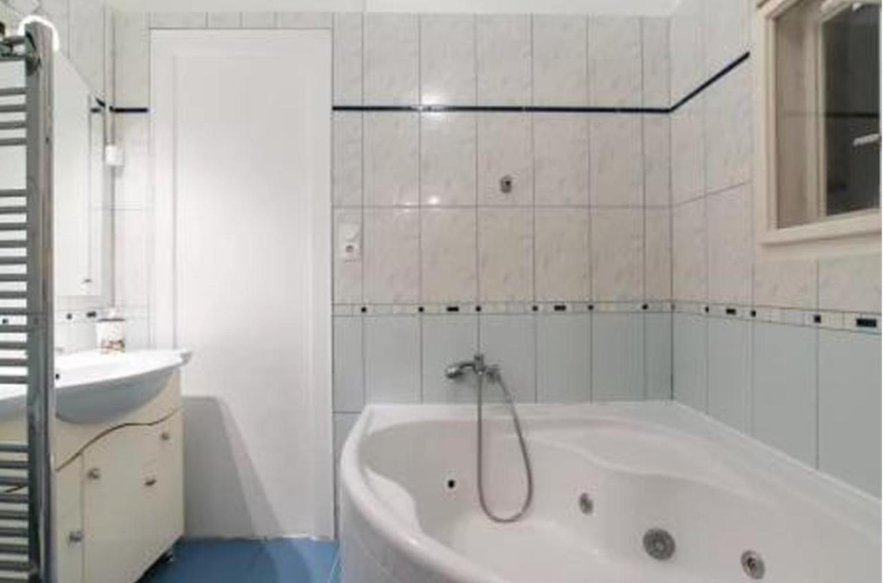 Monolit Budapest Center Guesthouse Ngoại thất bức ảnh