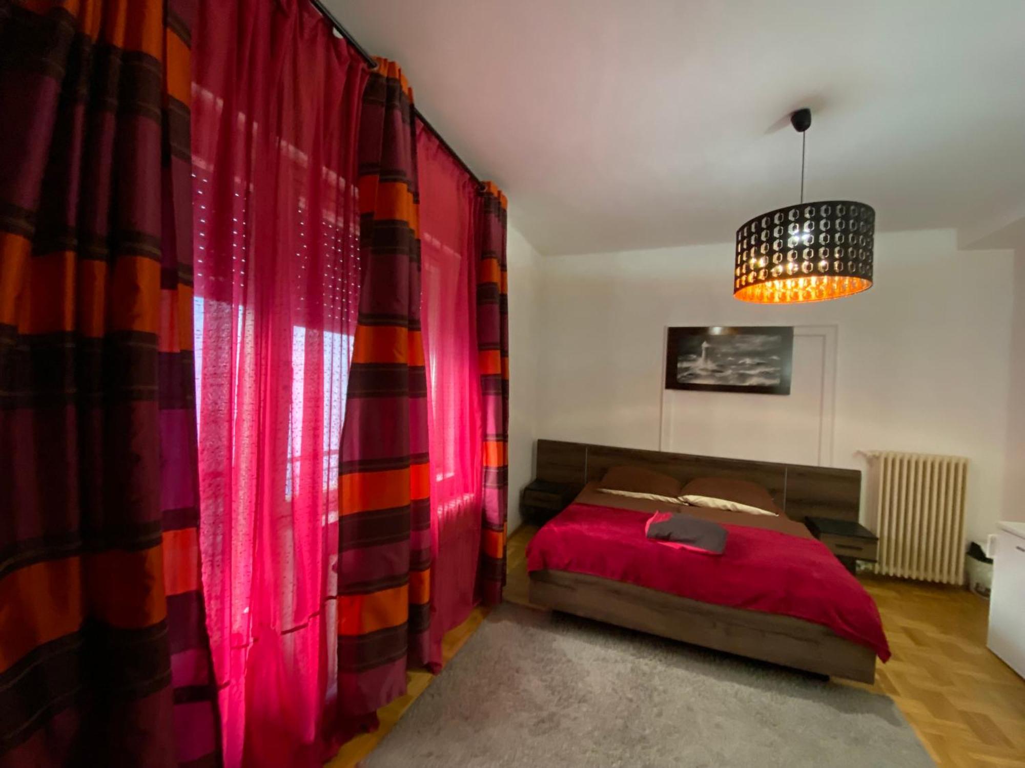 Monolit Budapest Center Guesthouse Ngoại thất bức ảnh